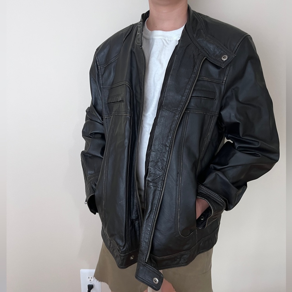 Guess XXL men’s distressed leather jacket